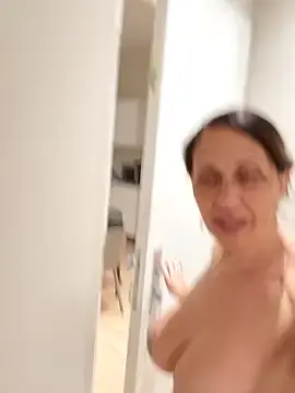 Stripchat Free Live Porn of JasmineNoir2