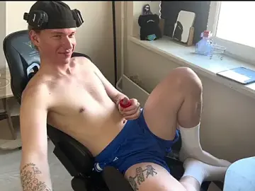 Stripchat Adult Video Chat of carthylovvve