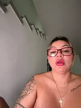 Stripchat Nude Webcam of DIANITA_1988