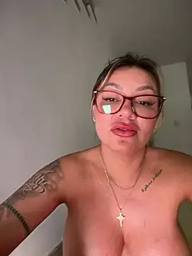 Stripchat Best live sex cam show of DIANITA_1988