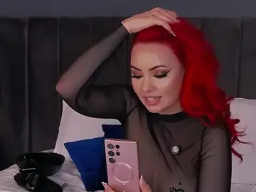 Stripchat Sex Cam of Emmelyn