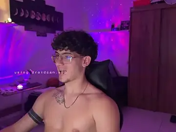 Stripchat Adult Video Chat of Kisan_Smith