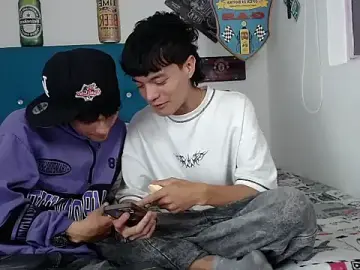 Stripchat Free Porn Cam of alex_russo__