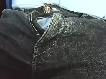 Stripchat Free Porn Cam of hairyandtiny