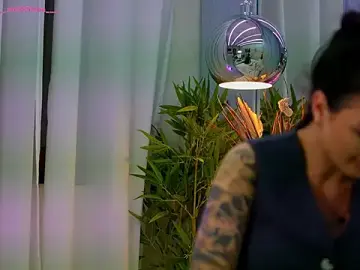 Stripchat Sex Cam of perfectt33n