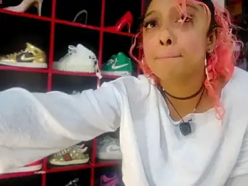 Stripchat Adult Webcam of Indianbrownie