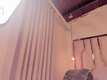 Stripchat Nude Webcam of ari_monet