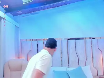 Stripchat Live Sex of ari_monet