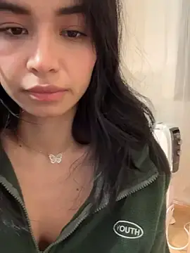 Stripchat Adult Webcam of Adriennesexxx