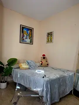 Stripchat Sex Cam of Adriennesexxx