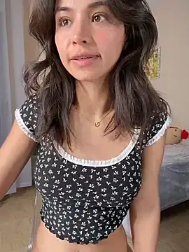 Stripchat Live Sex Cam of Adriennesexxx