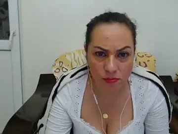 Stripchat Sex Cam of MissElla