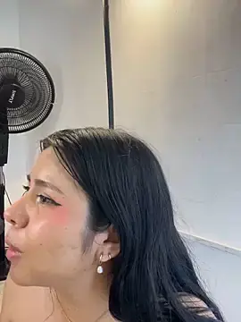 Stripchat Adult Webcam of _Bella_7