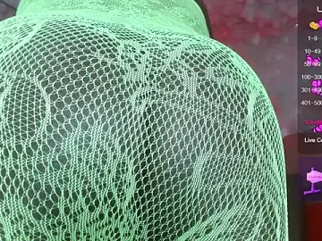 Stripchat Live Sex of puca_ebony
