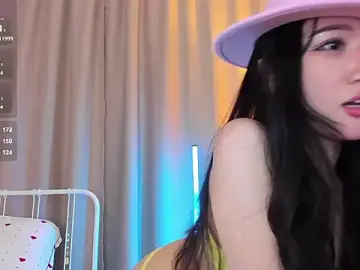 Stripchat Watch Live Sex Cams of AmiliYan