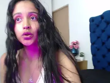 Stripchat Watch Live Sex Cams of Lili666_