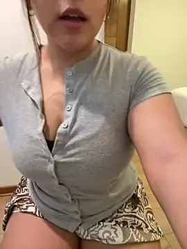 Stripchat Live Sex Cam of NamiNae