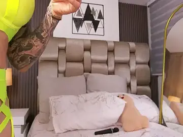 Stripchat Free Porn Cam of XXMILE