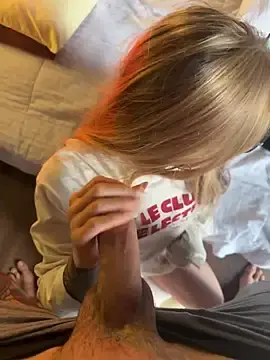 Stripchat Watch Live Sex Cams of curchez_