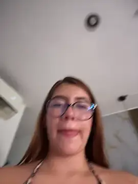 Stripchat Live Sex of sara_calderon