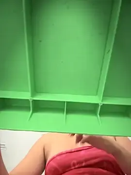 Stripchat Adult Webcam of sara_calderon