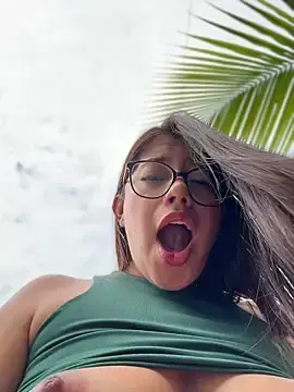 Stripchat Nude Webcam of sara_calderon