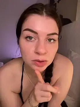 Stripchat Live Sex Cam of EllyNora