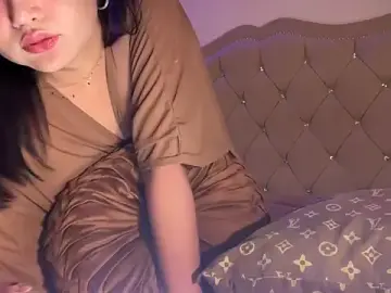 Stripchat Private Sex Chat of IssaWave