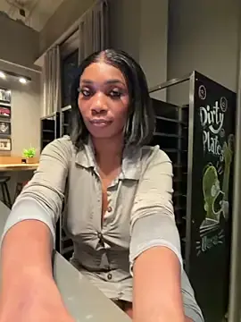 Stripchat Free Live Porn of ___Nessa