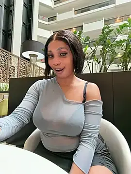 Stripchat Free Porn Cam of ___Nessa