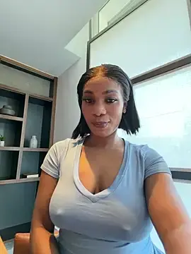 Stripchat Free Live Porn of ___Nessa