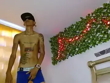 Stripchat Best Webcam of master_tattoo