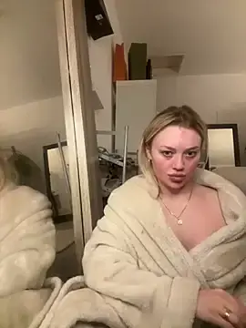 Stripchat Watch Live Sex Cams of blissdimicco