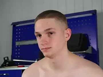 Stripchat Sex Cam of dustyn_fox