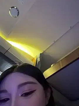 Stripchat Adult Webcam of linjianvhai