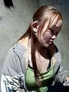 Stripchat Free Live Porn of yula-bi