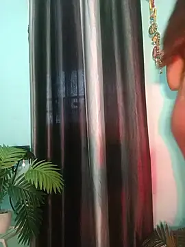 Stripchat Nude Webcam of Curvyygodess
