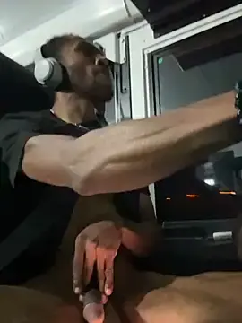 Stripchat Live Sex Cam of Pleasure_Overlord