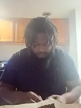 Stripchat Live Porn of Longthickdick33