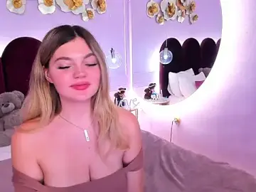 Stripchat Watch Live Sex Cams of ZaraBloom