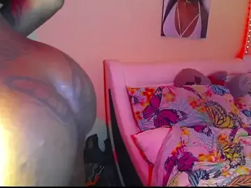Stripchat Adult Webcams of pink_7777