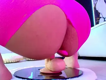 Stripchat Live Porn of yuukenzi