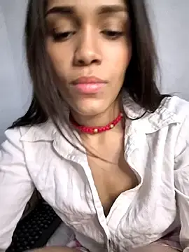 Stripchat Live Sex of Cositarica_69