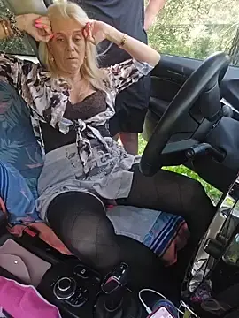 Stripchat Free Porn Cam of Nathotsexy1