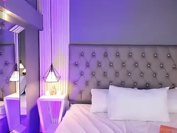 Stripchat Live Sex of VioletthaRous