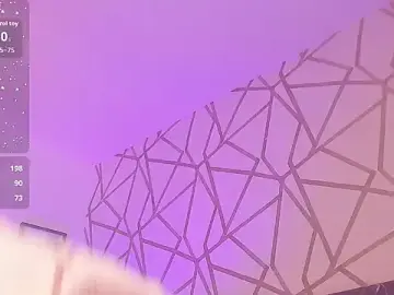 Stripchat Sex Chat of EmilyyRosee_