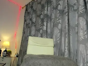 Stripchat Best live sex cam show of shantallhotxx