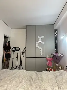 Stripchat Watch Live Sex Cams of CurlyLara