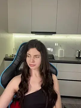 Stripchat Best live sex cam show of CurlyLara