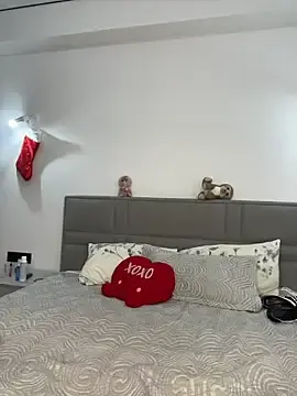 Stripchat Sex Cam of CurlyLara